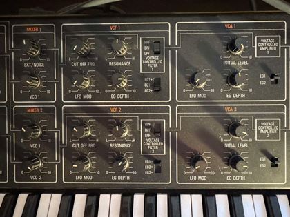 Yamaha-CS15 w/ Don Solaris mods & Yam case